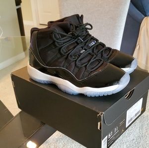 Jordan 11 space jam 2016 release (size 5.5 boys)